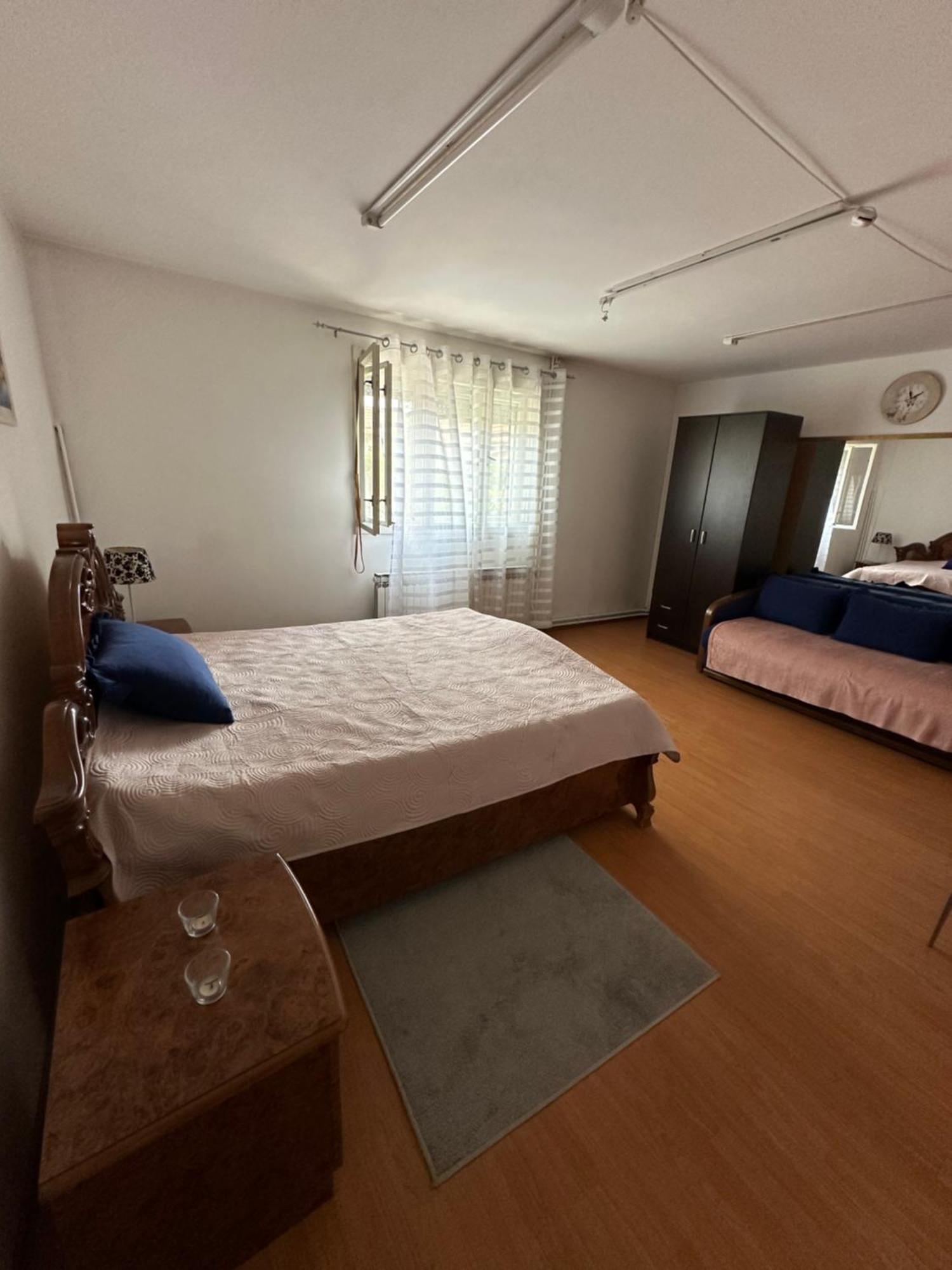 Day & Night Apartment Ćuprija Eksteriør billede